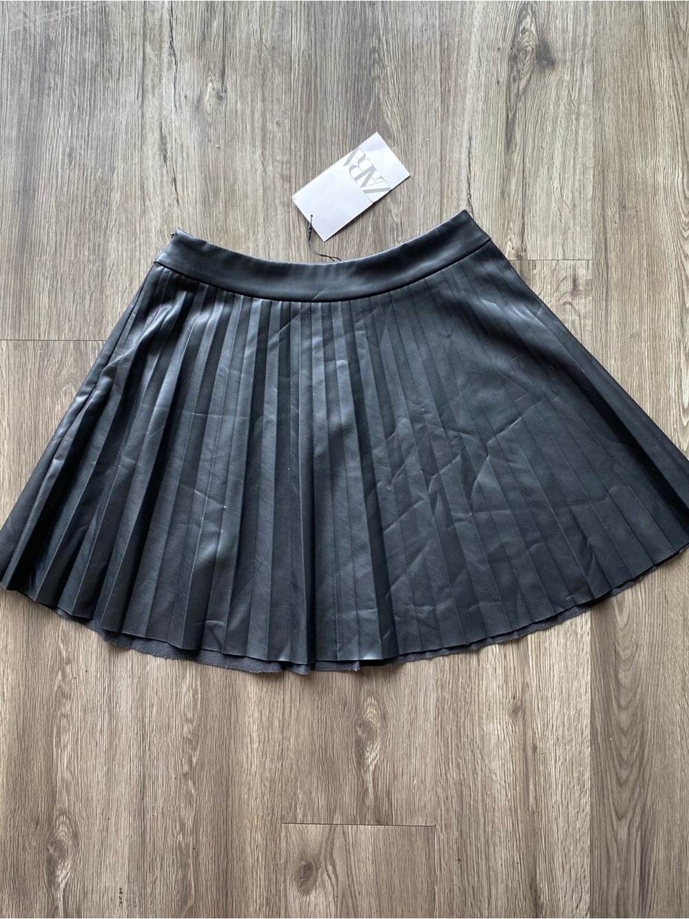 Zara Black Pleated Mini Skirt
